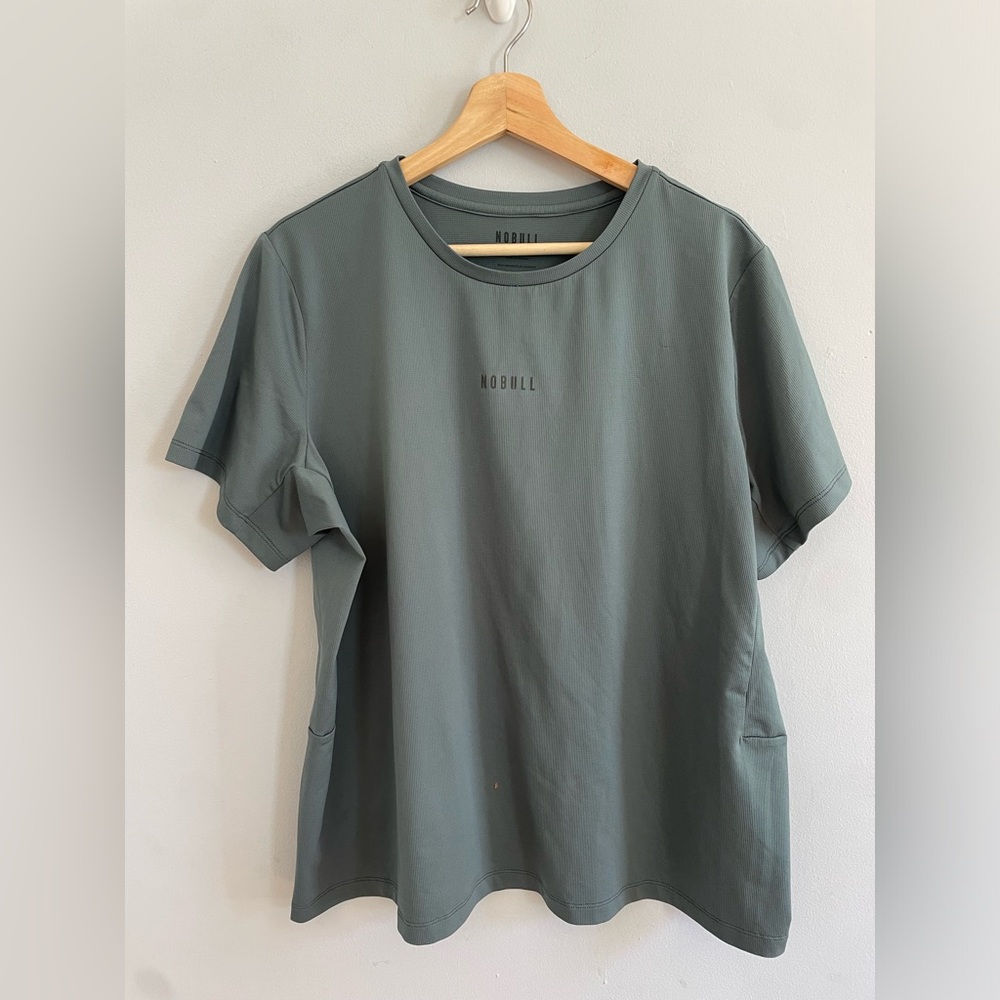 NOBULL Women’s Athletic Short Sleeve Tee Short Blue Size XXL
